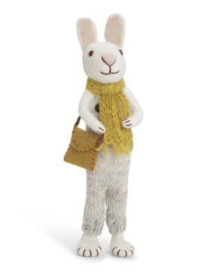 Tovad kanin med grå hängselbyxor och gul halsduk Gry & Sif