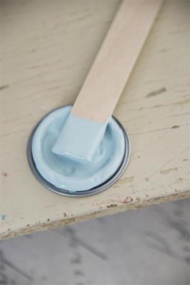 Vintage Paint Powder Blue Jeanne d’Arc Living JDL
